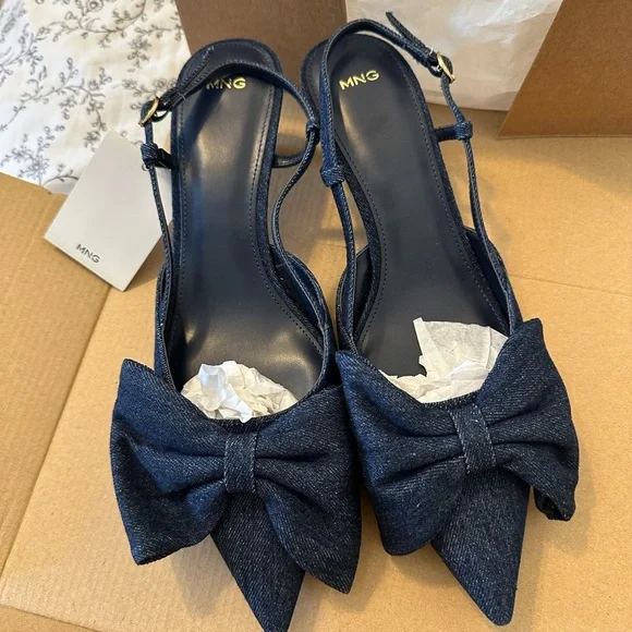 Mango Blue Heels with Decorative Bow - Picture 3 of 6